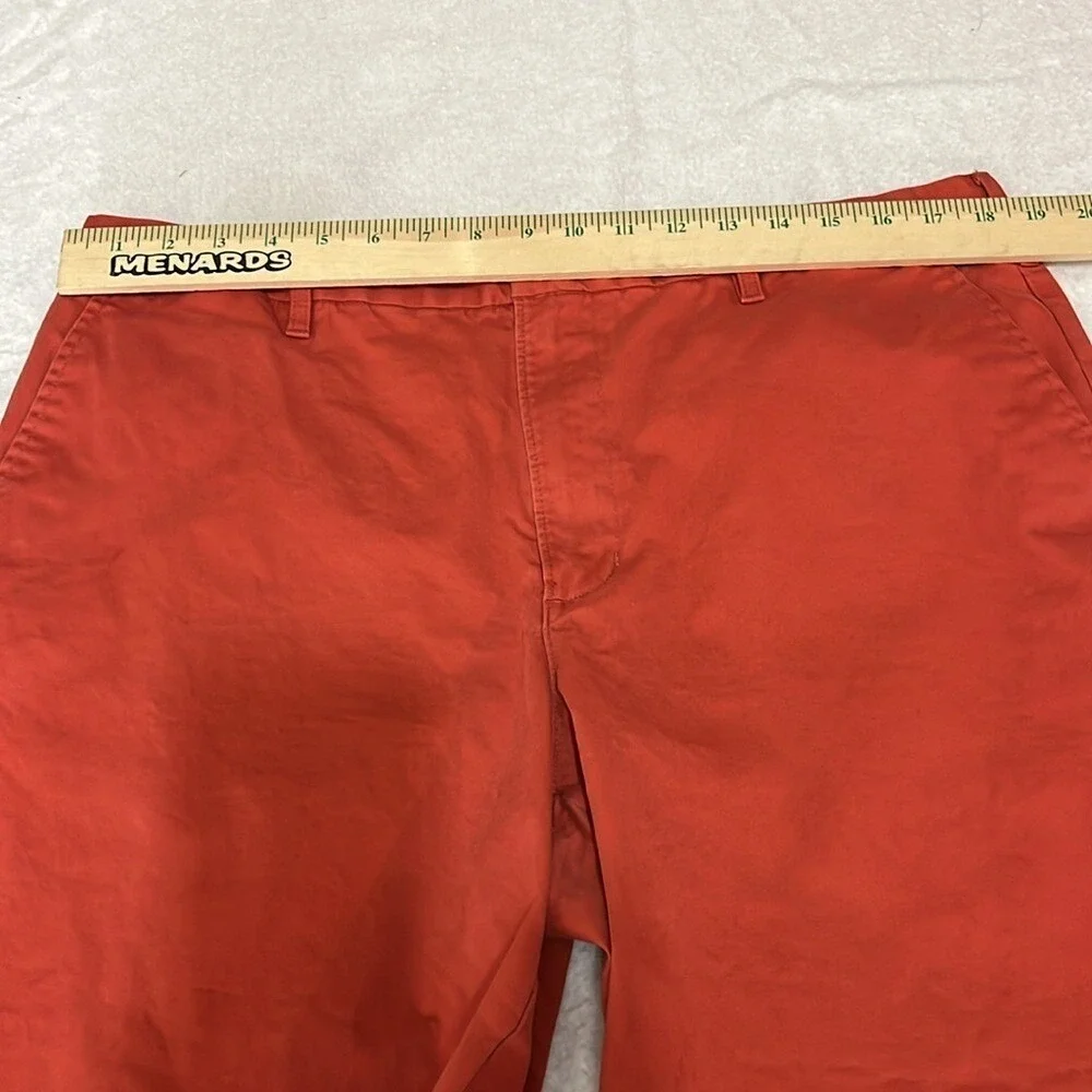 Lands End Casual Chino Shorts Traditional Fit Men's‎ Size 38 Coral Red